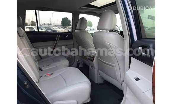 Buy Import Toyota Highlander Blue Car in Import - Dubai in Abaco Buy Import Toyota Highlander Blue Car in Import - Dubai in Abaco