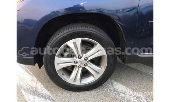 Buy Import Toyota Highlander Blue Car in Import - Dubai in Abaco Buy Import Toyota Highlander Blue Car in Import - Dubai in Abaco