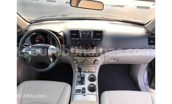Buy Import Toyota Highlander Other Car in Import - Dubai in Abaco Buy Import Toyota Highlander Other Car in Import - Dubai in Abaco
