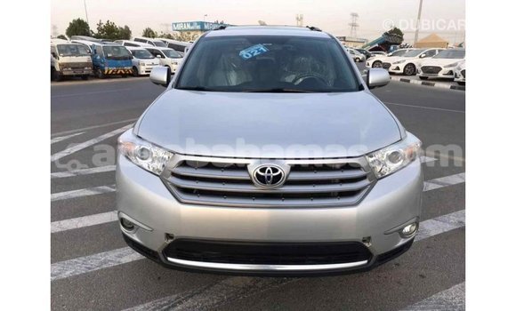 Buy Import Toyota Highlander Other Car in Import - Dubai in Abaco Buy Import Toyota Highlander Other Car in Import - Dubai in Abaco
