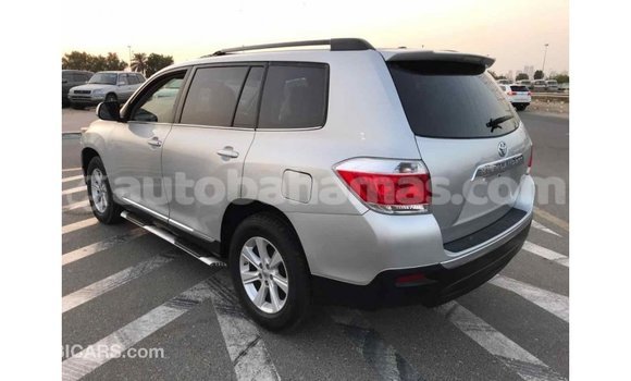 Buy Import Toyota Highlander Other Car in Import - Dubai in Abaco Buy Import Toyota Highlander Other Car in Import - Dubai in Abaco