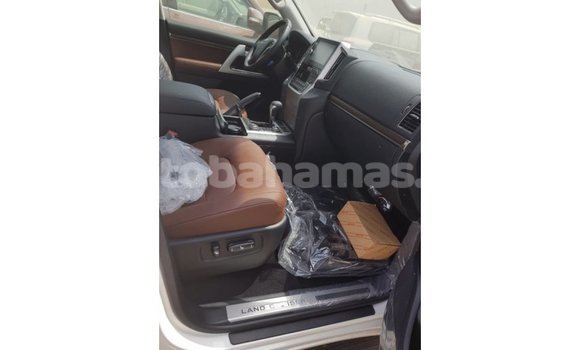 Buy Import Toyota Land Cruiser Brown Car in Import - Dubai in Abaco Buy Import Toyota Land Cruiser Brown Car in Import - Dubai in Abaco