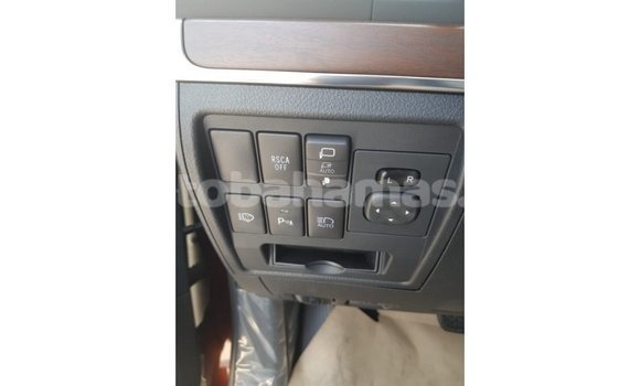 Buy Import Toyota Land Cruiser Brown Car in Import - Dubai in Abaco Buy Import Toyota Land Cruiser Brown Car in Import - Dubai in Abaco