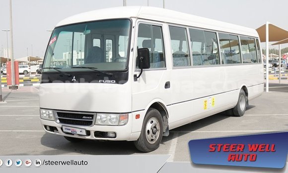 Buy Import Mitsubishi L400 White Truck in Import - Dubai in Abaco