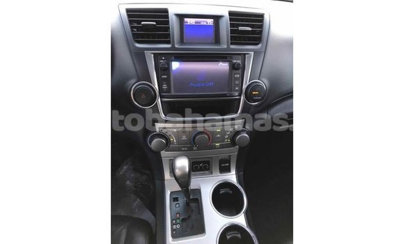 Buy Import Toyota Highlander Black Car in Import - Dubai in Abaco Buy Import Toyota Highlander Black Car in Import - Dubai in Abaco