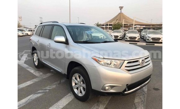 Buy Import Toyota Highlander Other Car in Import - Dubai in Abaco Buy Import Toyota Highlander Other Car in Import - Dubai in Abaco