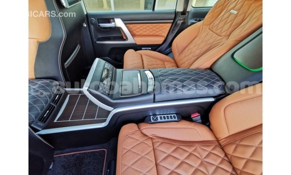 Buy Import Toyota Land Cruiser Black Car in Import - Dubai in Abaco Buy Import Toyota Land Cruiser Black Car in Import - Dubai in Abaco