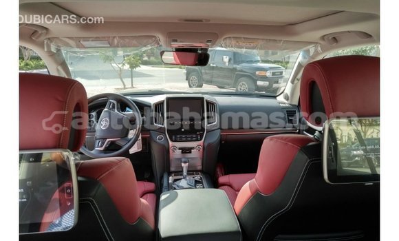 Buy Import Toyota Land Cruiser Black Car in Import - Dubai in Abaco Buy Import Toyota Land Cruiser Black Car in Import - Dubai in Abaco