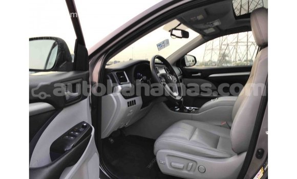 Buy Import Toyota Highlander Other Car in Import - Dubai in Abaco Buy Import Toyota Highlander Other Car in Import - Dubai in Abaco