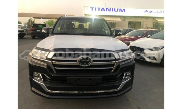 Buy Import Toyota Land Cruiser Black Car in Import - Dubai in Abaco Buy Import Toyota Land Cruiser Black Car in Import - Dubai in Abaco