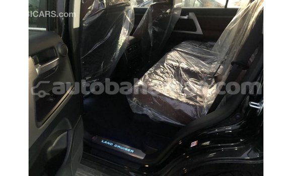 Buy Import Toyota Land Cruiser Black Car in Import - Dubai in Abaco Buy Import Toyota Land Cruiser Black Car in Import - Dubai in Abaco