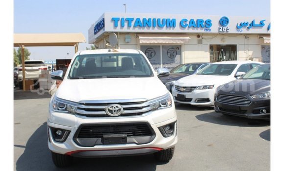 Buy Import Toyota Hilux White Car in Import - Dubai in Abaco Buy Import Toyota Hilux White Car in Import - Dubai in Abaco