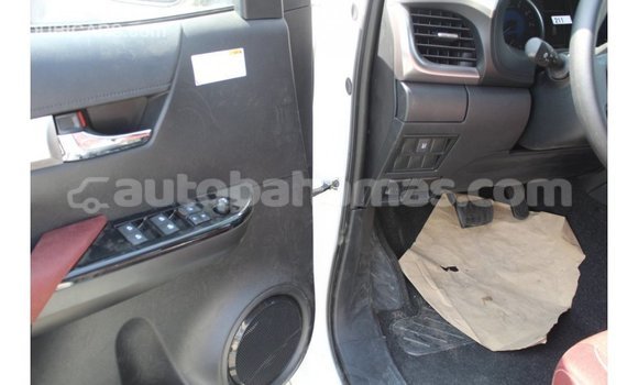 Buy Import Toyota Hilux White Car in Import - Dubai in Abaco Buy Import Toyota Hilux White Car in Import - Dubai in Abaco