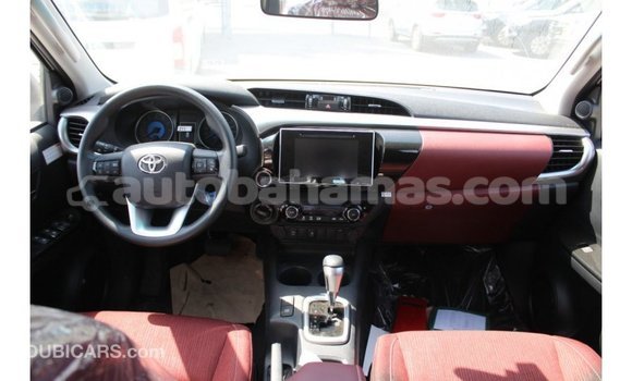 Buy Import Toyota Hilux White Car in Import - Dubai in Abaco Buy Import Toyota Hilux White Car in Import - Dubai in Abaco
