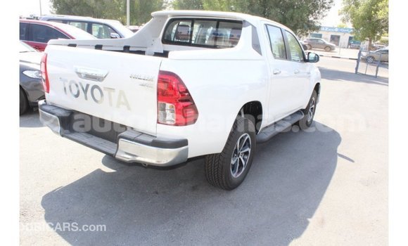 Buy Import Toyota Hilux White Car in Import - Dubai in Abaco Buy Import Toyota Hilux White Car in Import - Dubai in Abaco