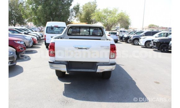Buy Import Toyota Hilux White Car in Import - Dubai in Abaco Buy Import Toyota Hilux White Car in Import - Dubai in Abaco