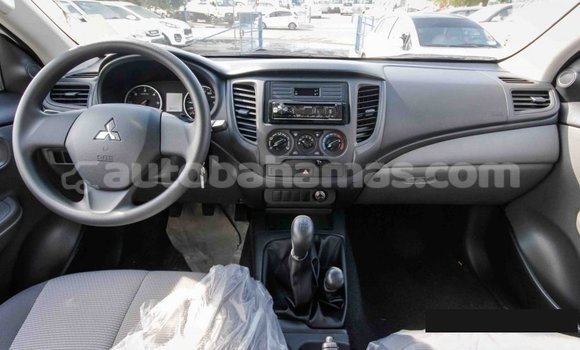 Buy Import Mitsubishi L200 White Car in Import - Dubai in Abaco Buy Import Mitsubishi L200 White Car in Import - Dubai in Abaco