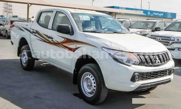 Buy Import Mitsubishi L200 White Car in Import - Dubai in Abaco Buy Import Mitsubishi L200 White Car in Import - Dubai in Abaco