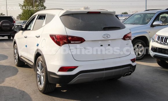 Buy Import Hyundai Santa Fe White Car in Import - Dubai in Abaco Buy Import Hyundai Santa Fe White Car in Import - Dubai in Abaco