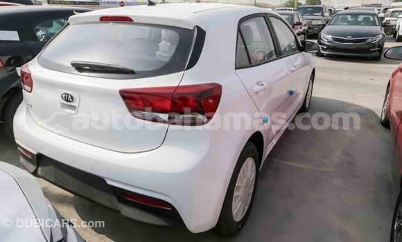Buy Import Kia Rio White Car in Import - Dubai in Abaco Buy Import Kia Rio White Car in Import - Dubai in Abaco