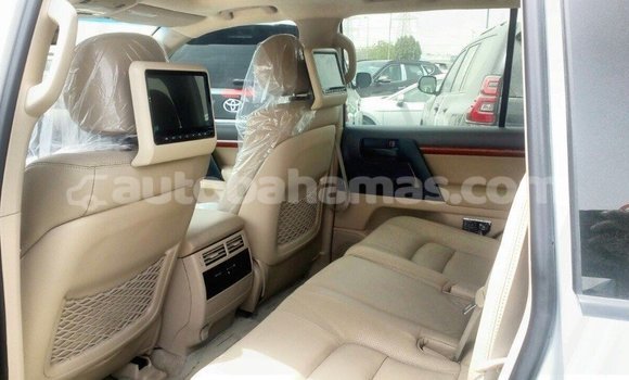 Buy Import Toyota Land Cruiser Other Car in Import - Dubai in Abaco Buy Import Toyota Land Cruiser Other Car in Import - Dubai in Abaco