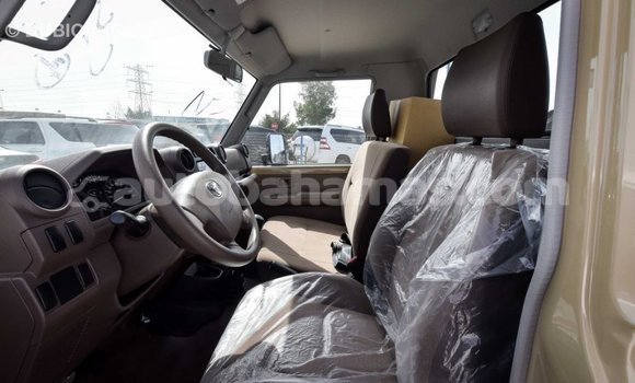Buy Import Toyota Land Cruiser Beige Car in Import - Dubai in Abaco Buy Import Toyota Land Cruiser Beige Car in Import - Dubai in Abaco
