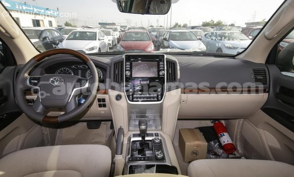 Buy Import Toyota Land Cruiser Black Car in Import - Dubai in Abaco Buy Import Toyota Land Cruiser Black Car in Import - Dubai in Abaco