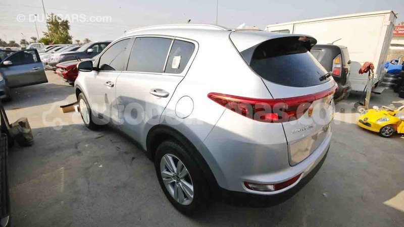 Big with watermark kia sportage abaco import dubai 1204
