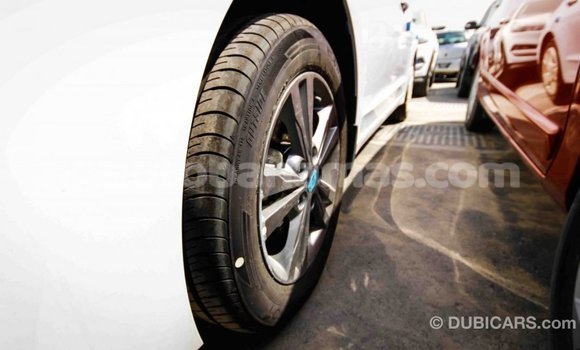 Buy Import Hyundai Elantra White Car in Import - Dubai in Abaco Buy Import Hyundai Elantra White Car in Import - Dubai in Abaco