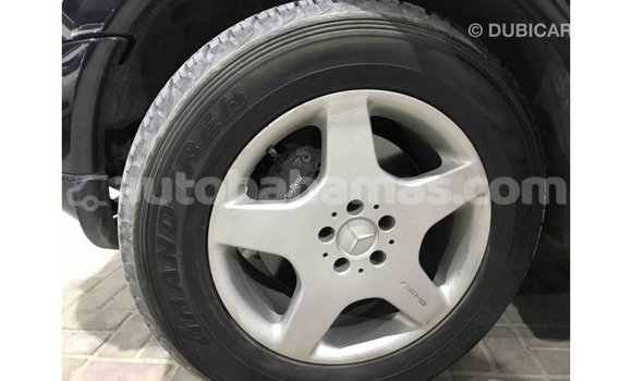 Buy Import Mercedes-Benz 190 (W201) Blue Car in Import - Dubai in Abaco Buy Import Mercedes-Benz 190 (W201) Blue Car in Import - Dubai in Abaco