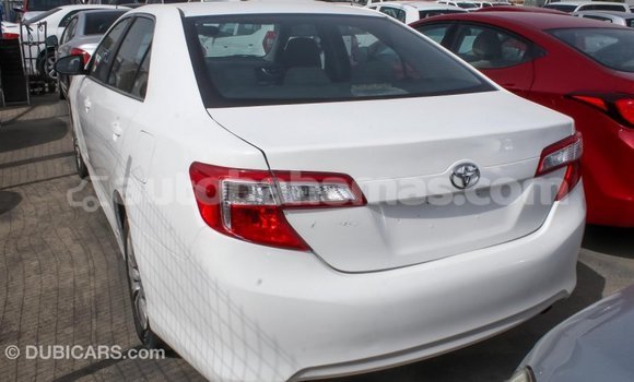 Buy Import Toyota Camry White Car in Import - Dubai in Abaco Buy Import Toyota Camry White Car in Import - Dubai in Abaco