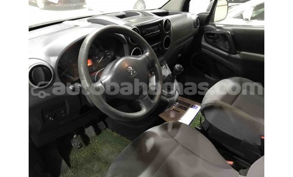 Buy Import Peugeot Partner White Car in Import - Dubai in Abaco Buy Import Peugeot Partner White Car in Import - Dubai in Abaco