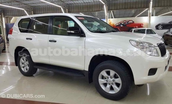 Buy Import Toyota Prado White Car in Import - Dubai in Abaco Buy Import Toyota Prado White Car in Import - Dubai in Abaco