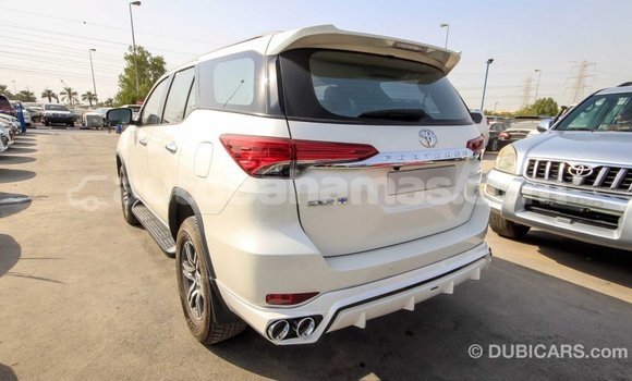 Buy Import Toyota Fortuner White Car in Import - Dubai in Abaco Buy Import Toyota Fortuner White Car in Import - Dubai in Abaco