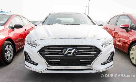 Buy Import Hyundai Sonata White Car in Import - Dubai in Abaco Buy Import Hyundai Sonata White Car in Import - Dubai in Abaco