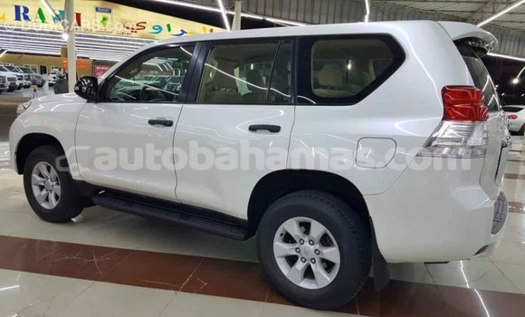 Buy Import Toyota Prado White Car in Import - Dubai in Abaco Buy Import Toyota Prado White Car in Import - Dubai in Abaco