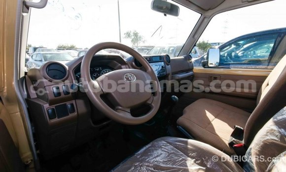 Buy Import Toyota Land Cruiser Beige Car in Import - Dubai in Abaco Buy Import Toyota Land Cruiser Beige Car in Import - Dubai in Abaco