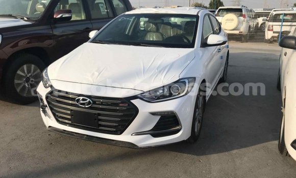 Buy Import Hyundai Elantra White Car in Import - Dubai in Abaco Buy Import Hyundai Elantra White Car in Import - Dubai in Abaco