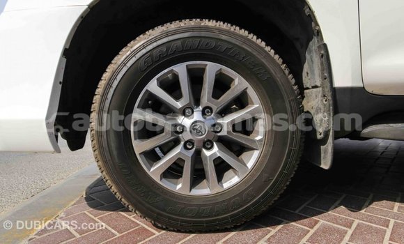 Buy Import Toyota Prado White Car in Import - Dubai in Abaco Buy Import Toyota Prado White Car in Import - Dubai in Abaco
