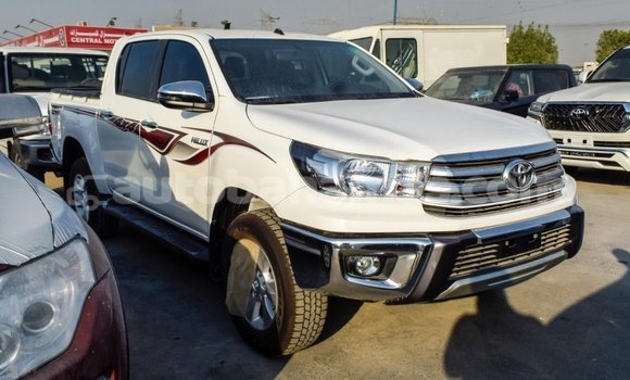 Buy Import Toyota Hilux White Car in Import - Dubai in Abaco Buy Import Toyota Hilux White Car in Import - Dubai in Abaco