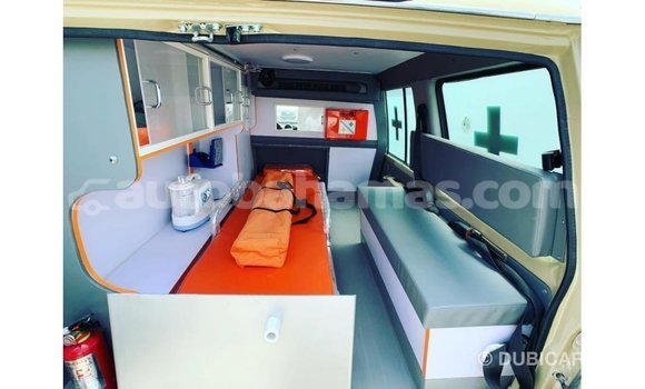 Buy Import Toyota Land Cruiser Beige Car in Import - Dubai in Abaco Buy Import Toyota Land Cruiser Beige Car in Import - Dubai in Abaco