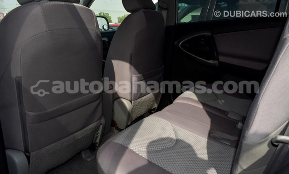 Buy Import Toyota HiAce Other Truck in Import - Dubai in Abaco Buy Import Toyota HiAce Other Truck in Import - Dubai in Abaco