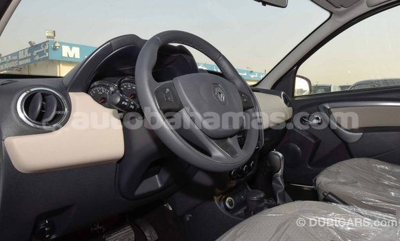 Buy Import Renault Duster White Car in Import - Dubai in Abaco Buy Import Renault Duster White Car in Import - Dubai in Abaco