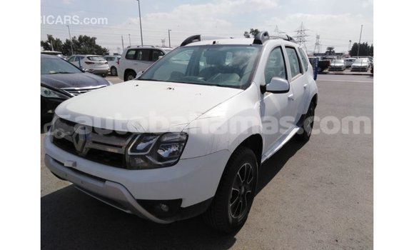 Buy Import Renault Duster White Car in Import - Dubai in Abaco Buy Import Renault Duster White Car in Import - Dubai in Abaco