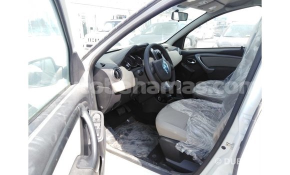 Buy Import Renault Duster White Car in Import - Dubai in Abaco Buy Import Renault Duster White Car in Import - Dubai in Abaco