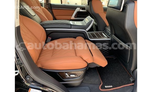 Buy Import Toyota Land Cruiser Black Car in Import - Dubai in Abaco Buy Import Toyota Land Cruiser Black Car in Import - Dubai in Abaco