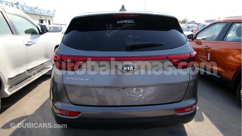 Big with watermark kia sportage abaco import dubai 1311