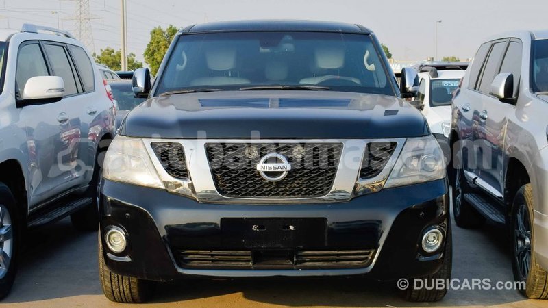 Big with watermark nissan patrol abaco import dubai 1319