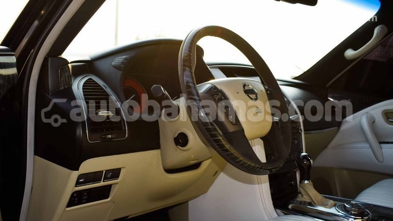 Big with watermark nissan patrol abaco import dubai 1319