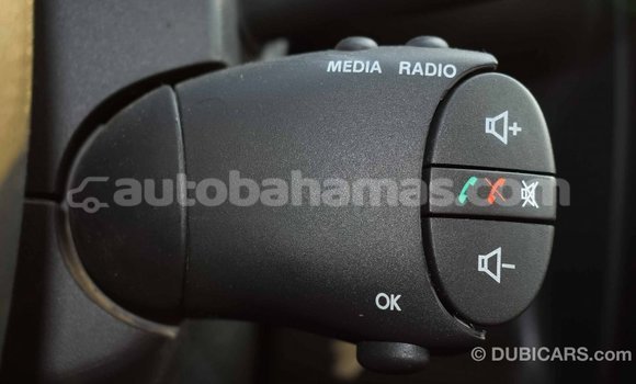 Buy Import Renault Duster White Car in Import - Dubai in Abaco Buy Import Renault Duster White Car in Import - Dubai in Abaco